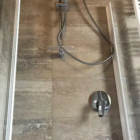 Residenza Sertorelli * 博尔米奥